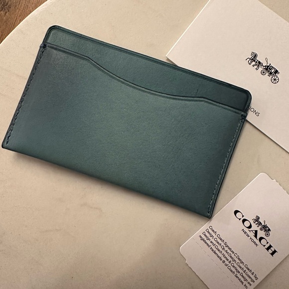 NWT! NEW! Coach Denim Blue Smooth Leather Card Holder Men - Picture 2 of 5